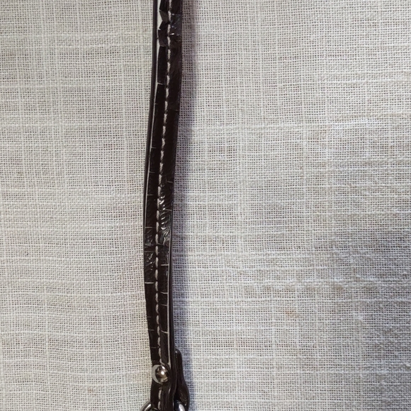 Coach Signature Canvas Wristlet - Picture 6 of 8